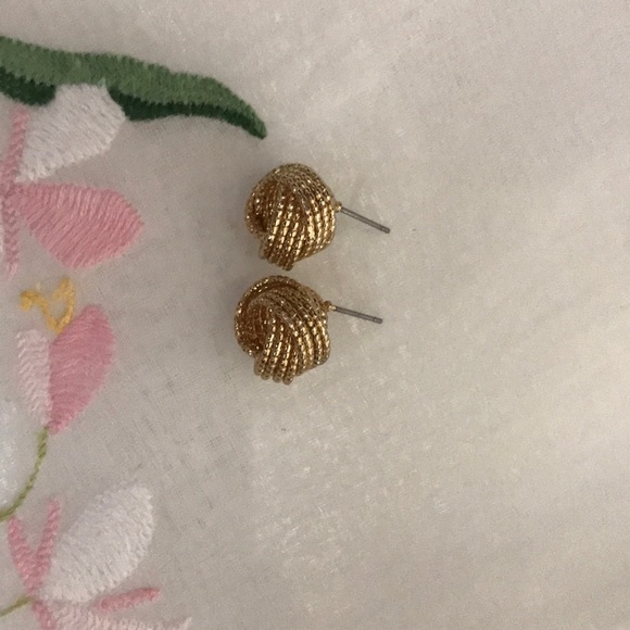 Gold Earrings - Picture 2 of 2